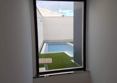 Paco Lozano Vivienda Manzanares ventana